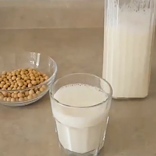 4 cách làm sữa hạt bằng máy ép chậm bổ dưỡng thơm ngon cho cả gia đình