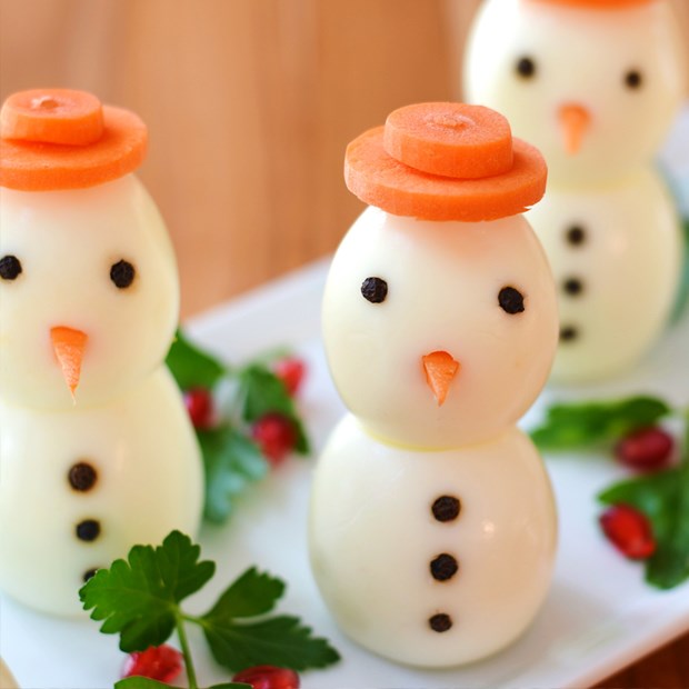 5 cách làm người tuyết từ đồ ăn cho bé yêu ngày Giáng Sinh đơn giản dễ làm