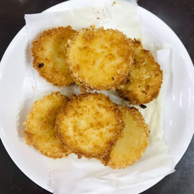 2 Cách làm đậu hũ non chiên xù ăn cực ngon, dễ làm tại nhà