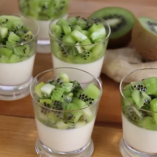 Cách làm panna cotta kiwi núng nính mềm mịn cực dễ làm