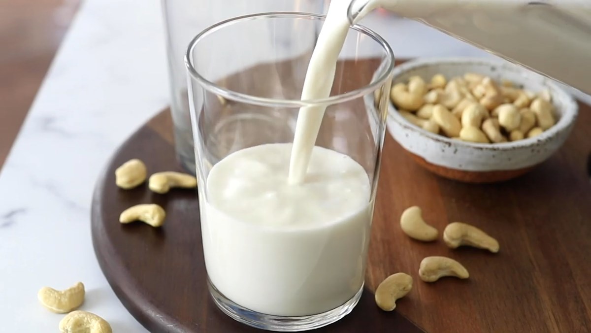 Công thức làm sữa hạt điều - Khám phá cách làm thơm ngon, bổ dưỡng tại nhà