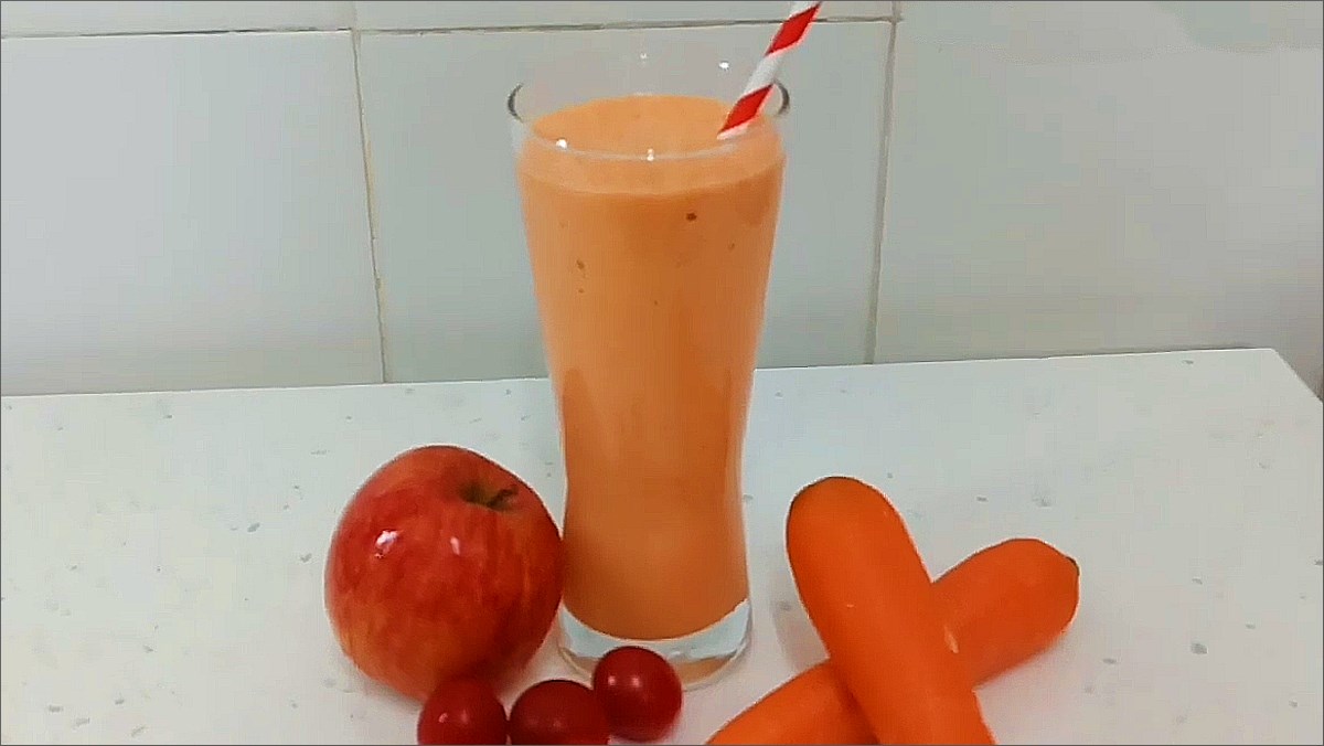 Sinh tố cà chua cà rốt táo