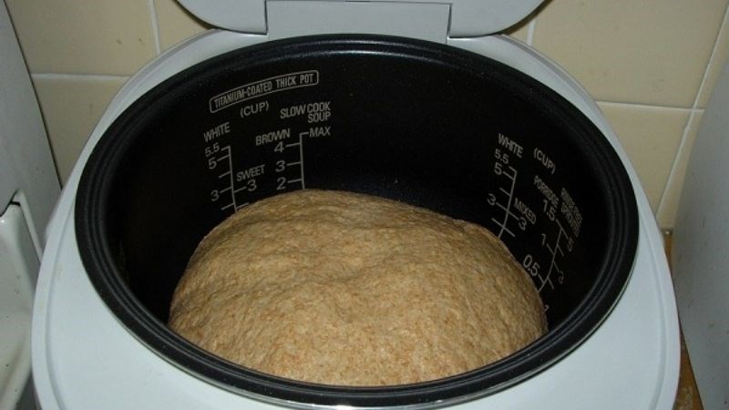 L&agrave;m b&aacute;nh m&igrave;