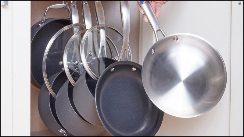 Ưu điểm của treo các loại xoong nồi