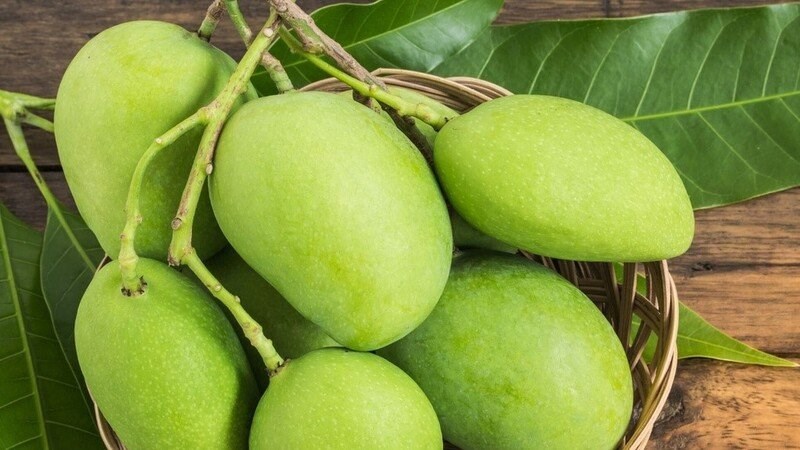 Cách chọn xoài sống tươi ngon