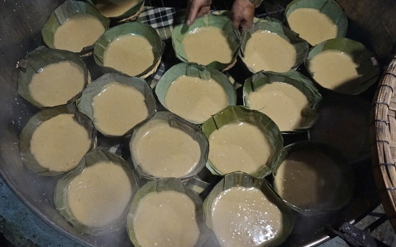 Nguồn gốc của b&aacute;nh tổ