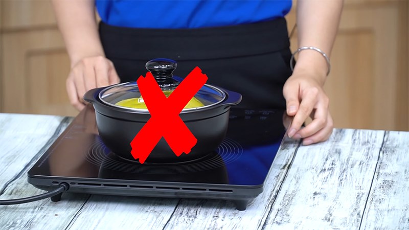 Không nấu luôn khi new lấy nồi thoát khỏi tủ lạnh