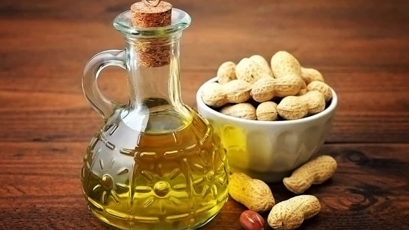 Kh&ocirc;ng để bị nước, vi khuẩn rơi v&agrave;o chai dầu