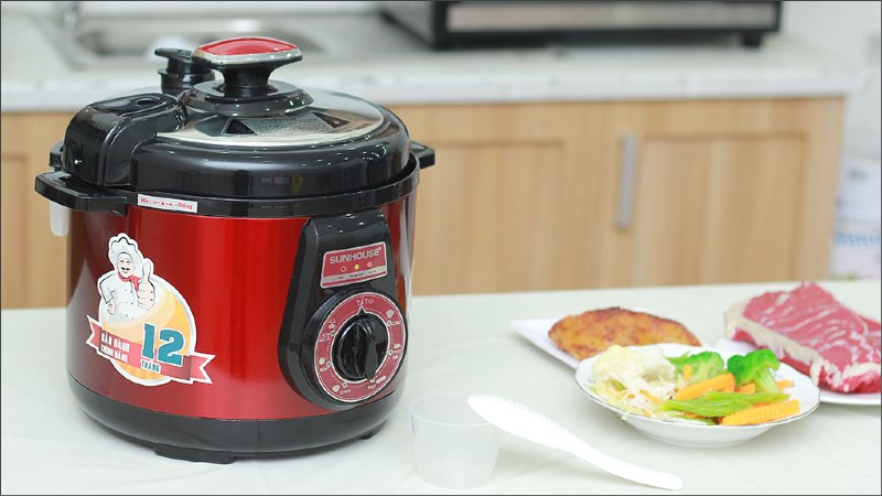 Nồi &aacute;p suất điện Sunhouse SHD-1552 5 l&iacute;t