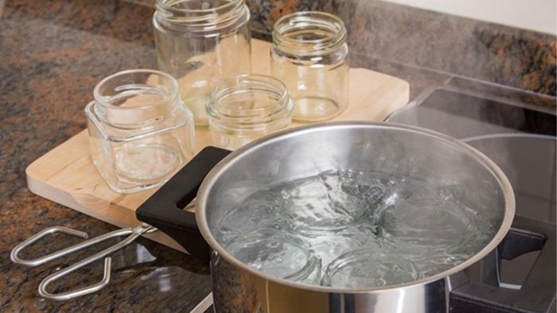 Xử lý ly, cốc thủy tinh khi mới mua