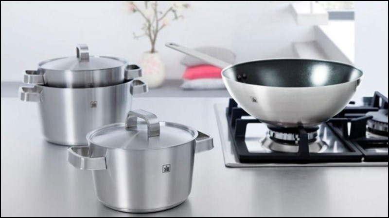 Sử dụng nguyên liệu thích hợp khi nấu bằng nồi nhôm