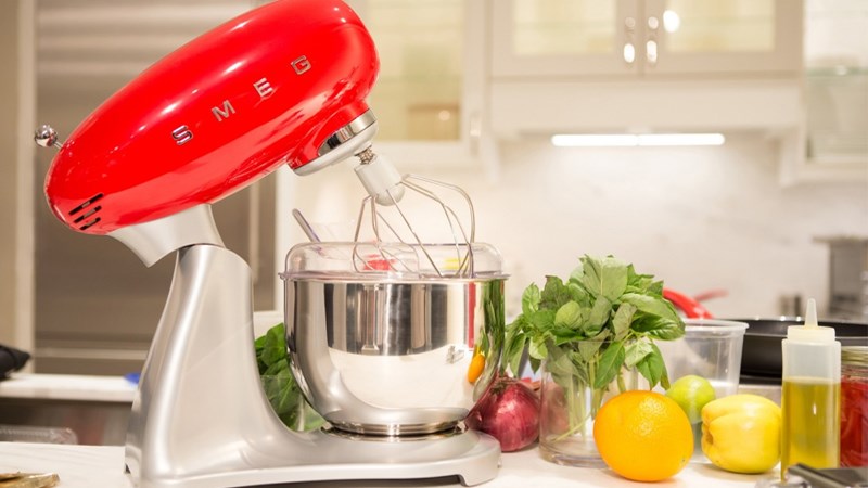 Máy đánh trứng để bàn Smeg
