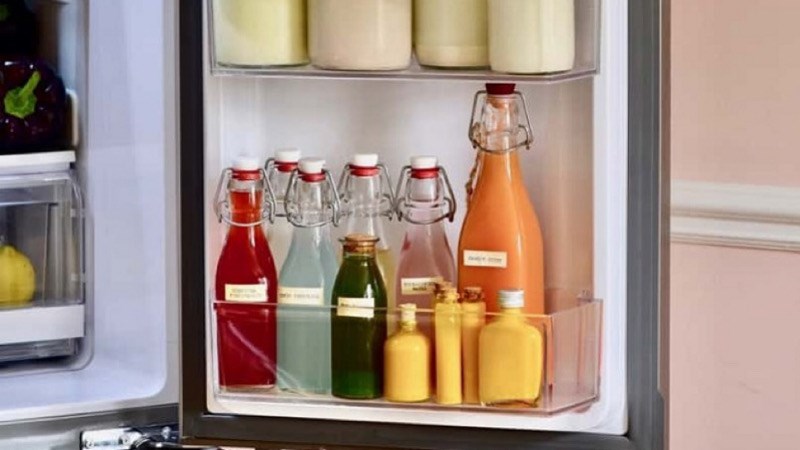 Cách sắp xếp thực phẩm ở cánh cửa tủ lạnh