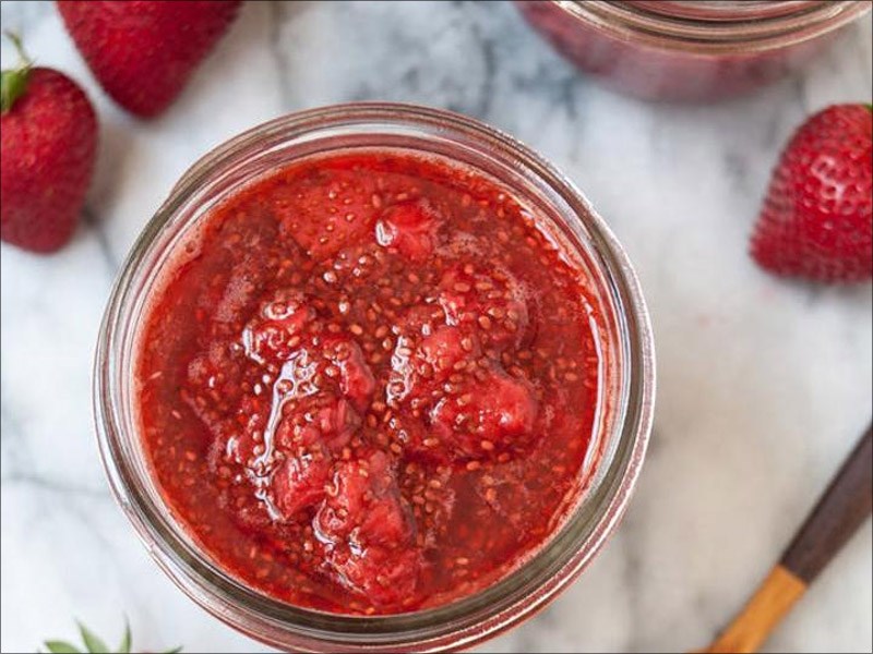 L&agrave;m mứt hạt chia l&agrave;nh mạnh