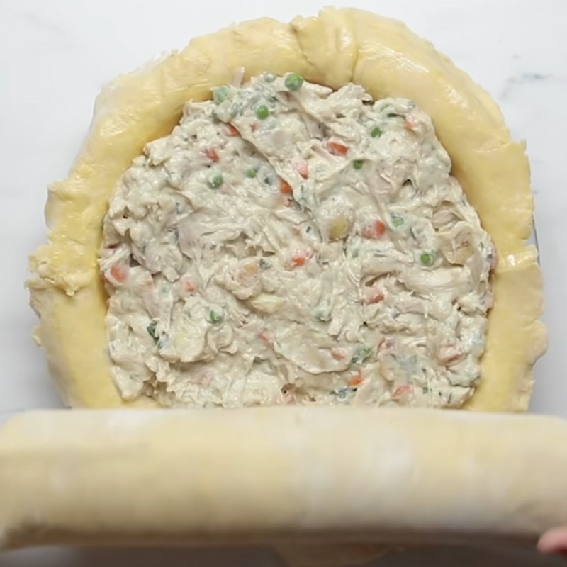 Bước 8 Tạo hình và hoàn thiện bánh Chicken pot pie (bánh gà mặn)