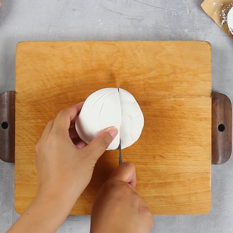 Bước 4 Bọc nhân bột lọc heo quay Chè bột lọc heo quay