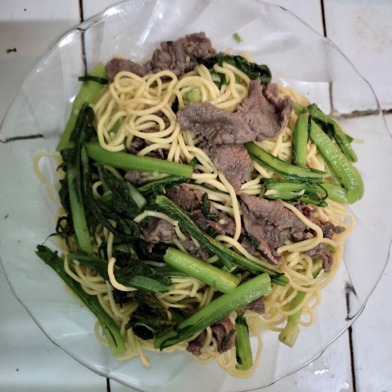 Bước 5 Thành phẩm Mì trứng xào thịt bò