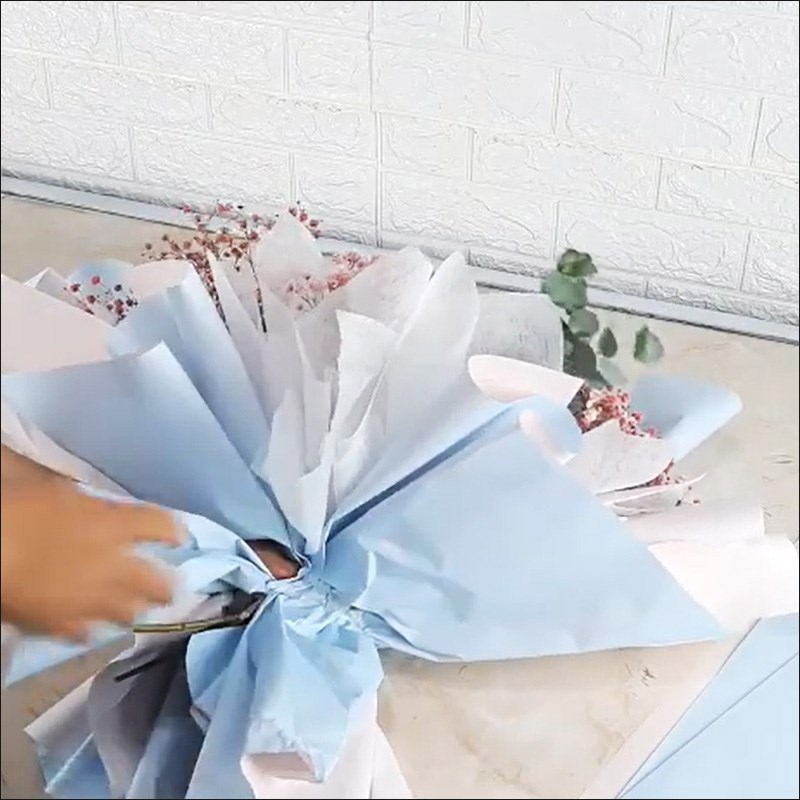Bước 3 Gói hoa Làm bó hoa sầu riêng