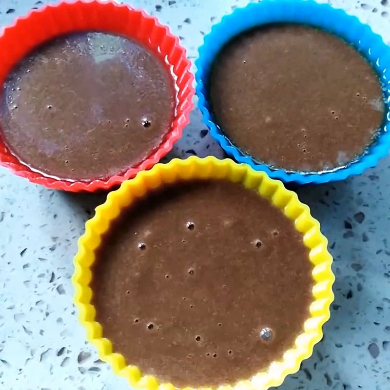 Bước 4 Hấp bánh Chocolate lava cake bằng nồi cơm điện