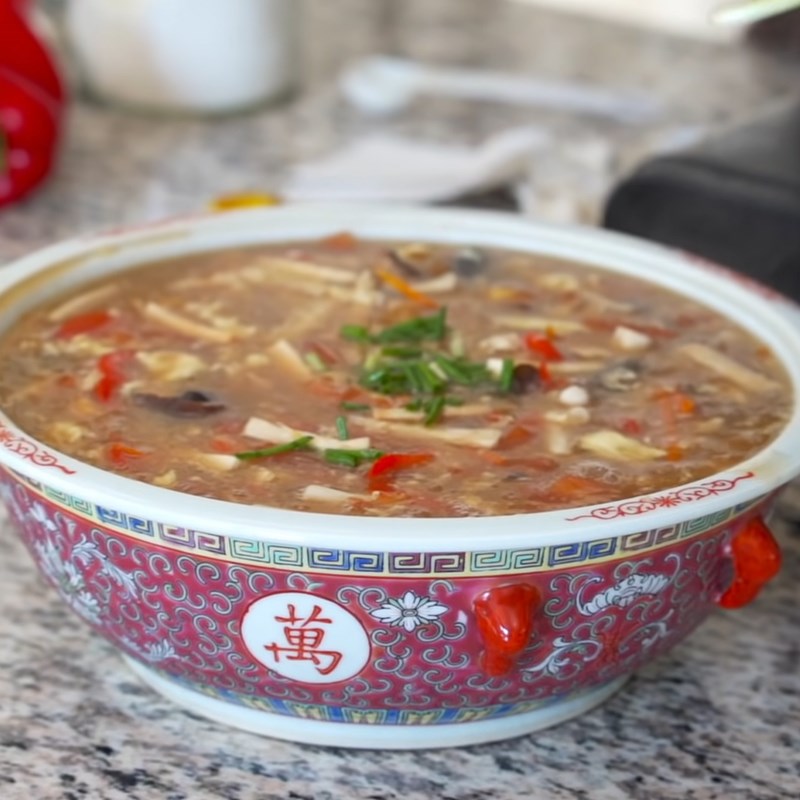 Bước 3 Hoàn thành Hot and sour soup truyền thống