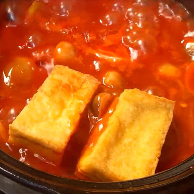 Bước 4 Kho đậu hũ với nấm rơm và cà chua Đậu hũ kho nấm rơm, cà chua