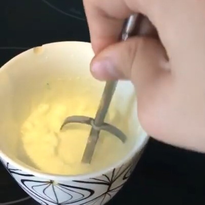 Bước 3 Làm kem sữa Trà sữa dưa lưới