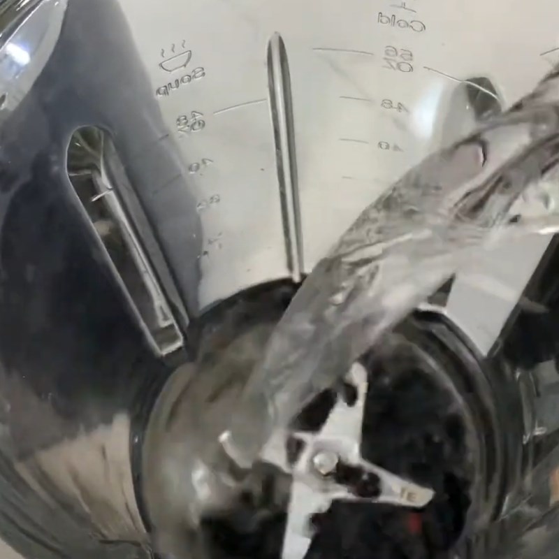 Bước 2 Làm sữa Sữa óc chó đậu đen mè đen