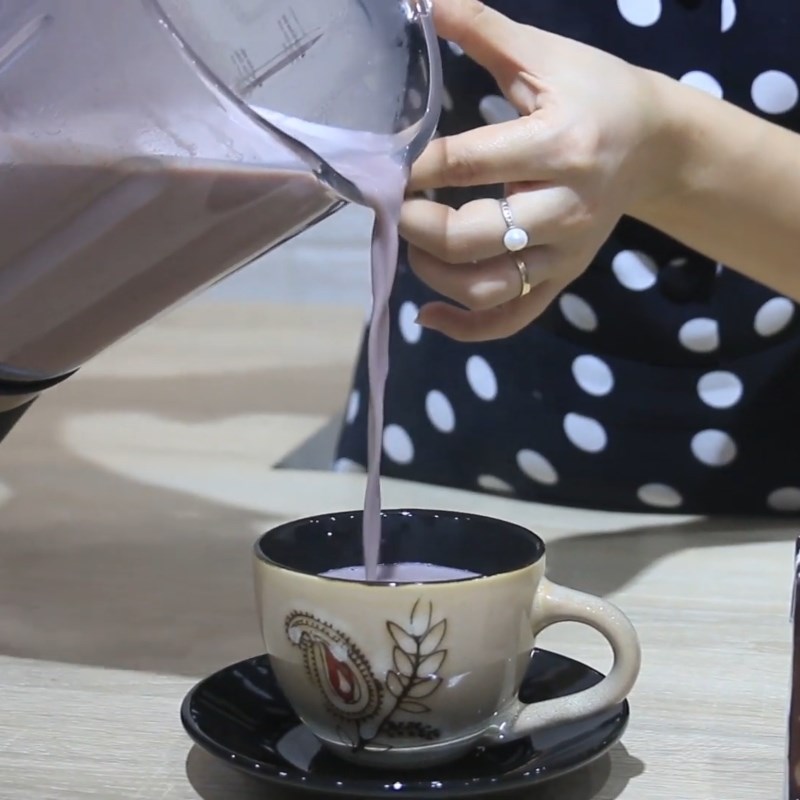 Bước 2 Làm sữa Sữa óc chó đậu đen hạt điều