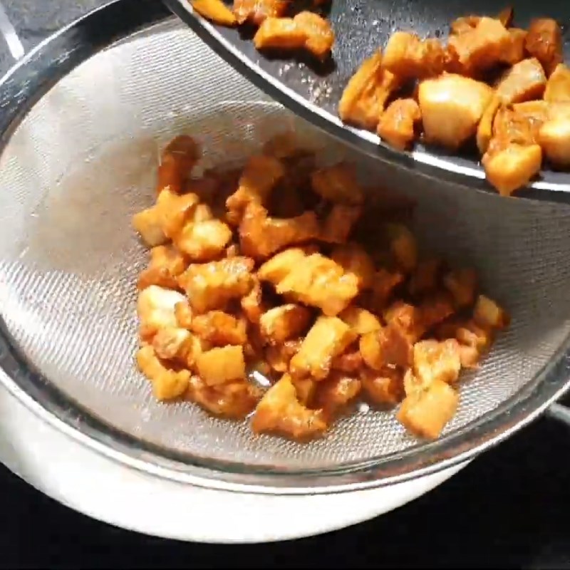 Bước 3 Làm tóp mỡ Trứng kho quẹt tóp mỡ