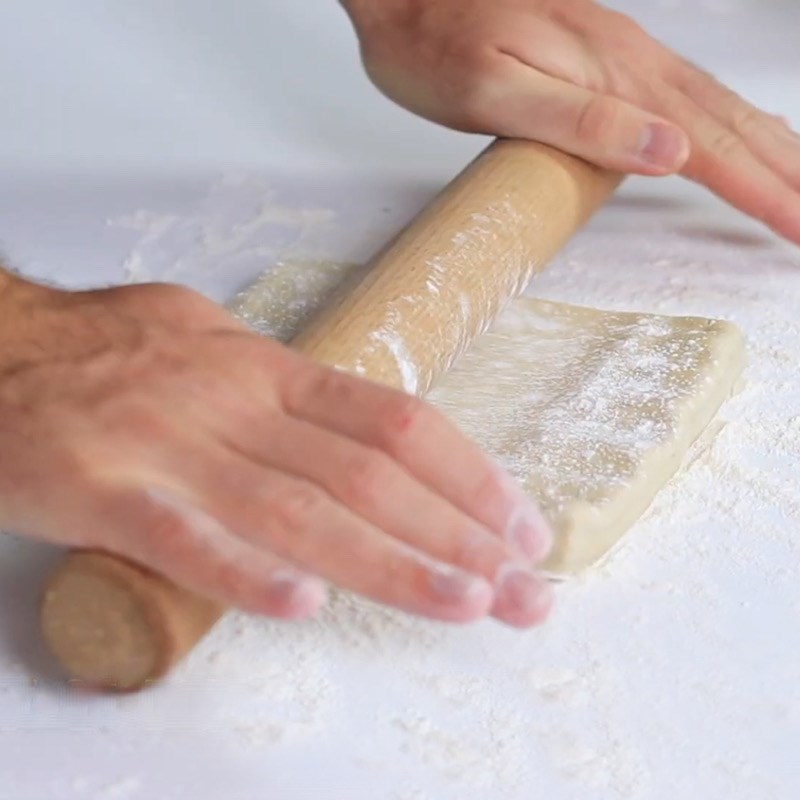 Bước 4 Làm vỏ bánh Galette truyền thống