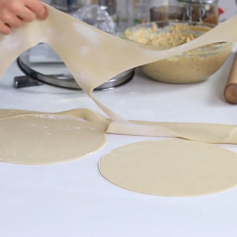 Bước 4 Làm vỏ bánh Galette truyền thống