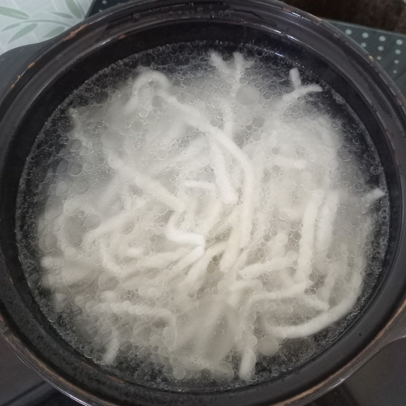 Bước 4 Nấu bánh canh Bánh canh bột lọc xương heo