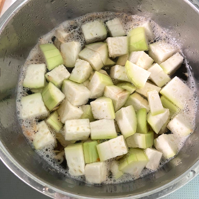 Bước 2 Nấu canh bầu với tép khô Canh bầu nấu tép khô