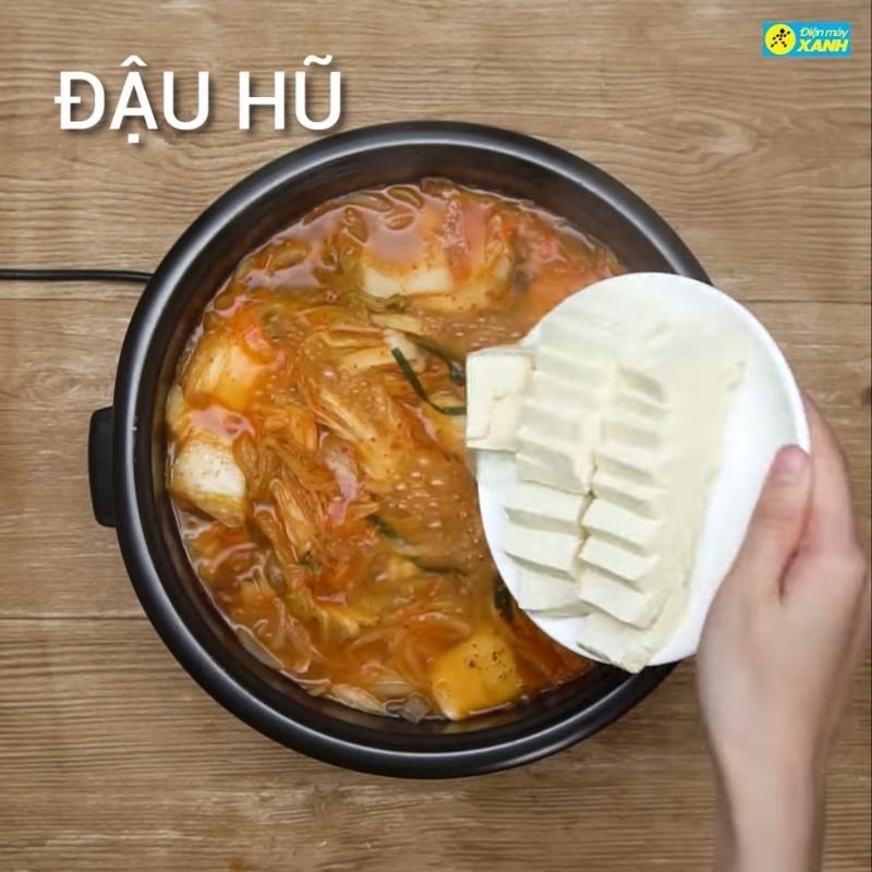 Bước 5 Nấu canh kim chi thịt Canh kim chi thịt bò