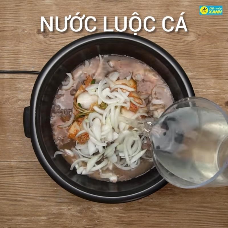 Bước 5 Nấu canh kim chi thịt Canh kim chi thịt bò