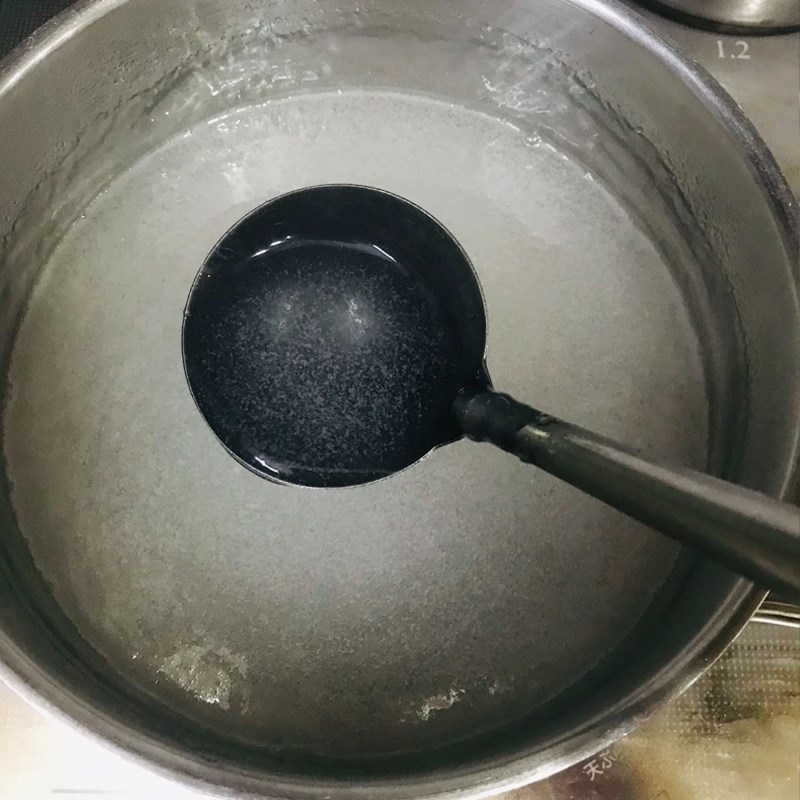 Bước 1 Nấu hỗn hợp bột rau câu Rau câu nước cốt dừa