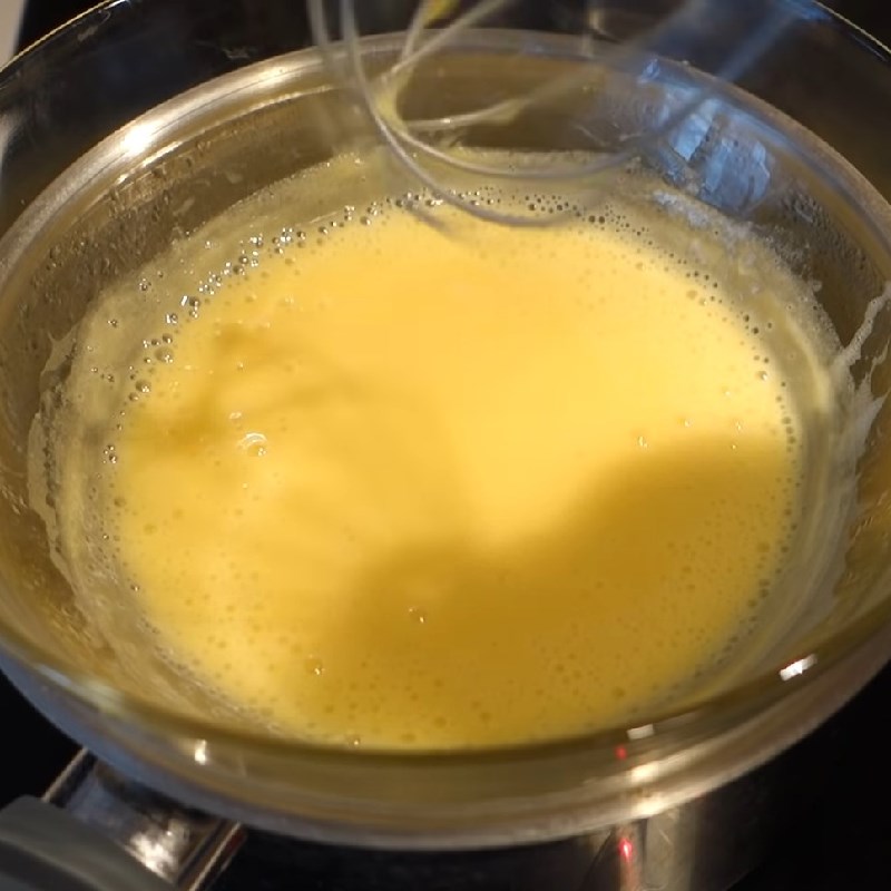 Bước 3 Nấu hỗn hợp trứng sữa với gelatin Thạch flan
