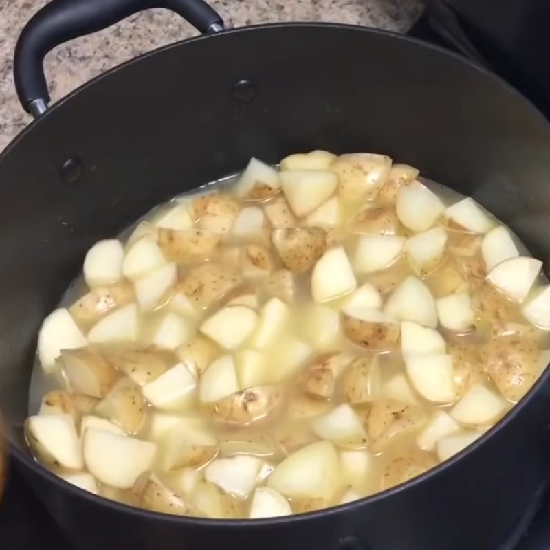 Bước 2 Nấu khoai tây Súp khoai tây
