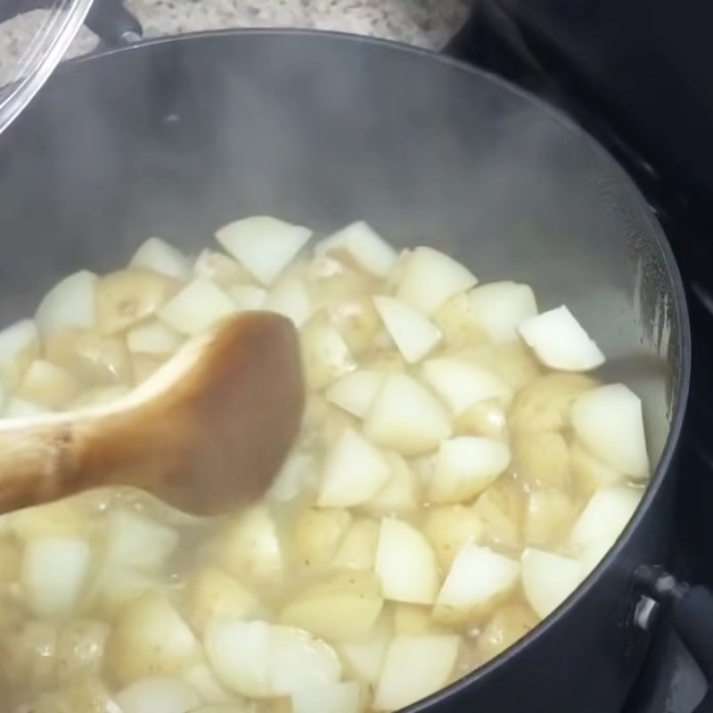 Bước 2 Nấu khoai tây Súp khoai tây
