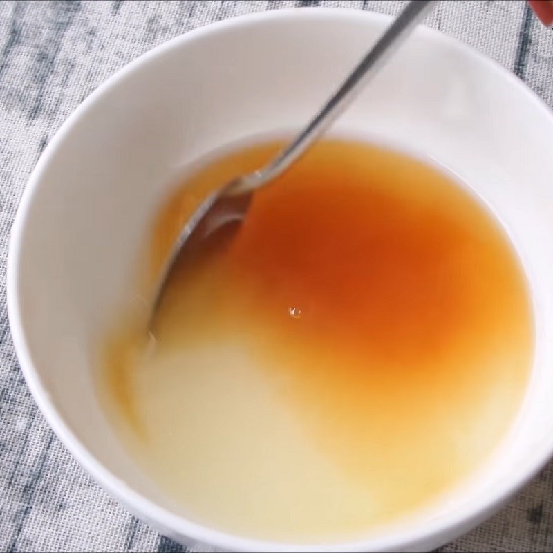 Bước 2 Pha nước mắm Nộm đu đủ bò khô