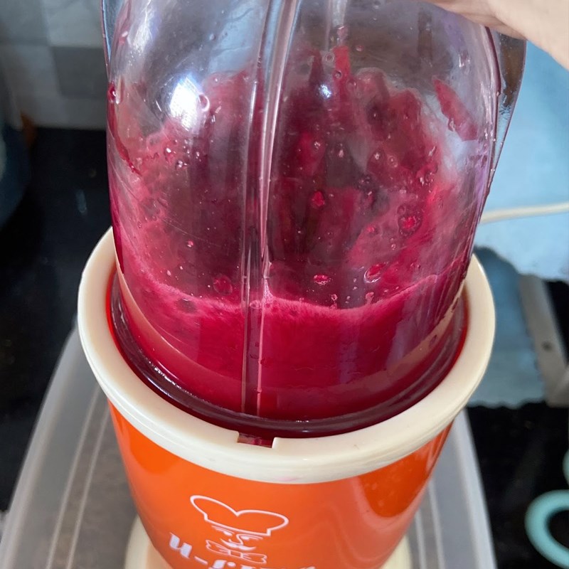 Bước 1 Sơ chế củ dền Bánh cupcake củ dền