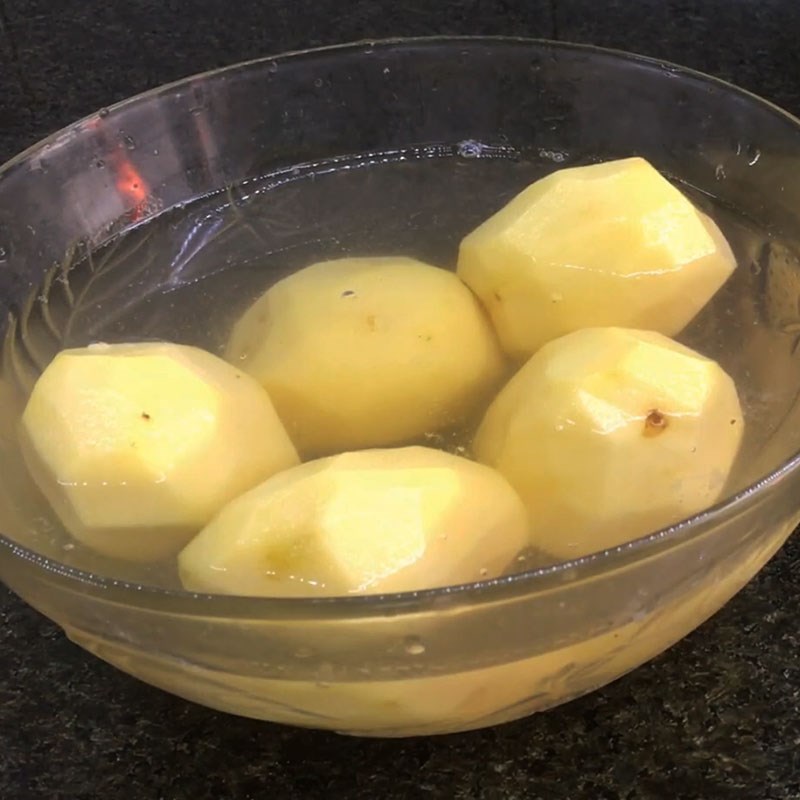 Bước 1 Sơ chế khoai tây Khoai tây nghiền phô mai