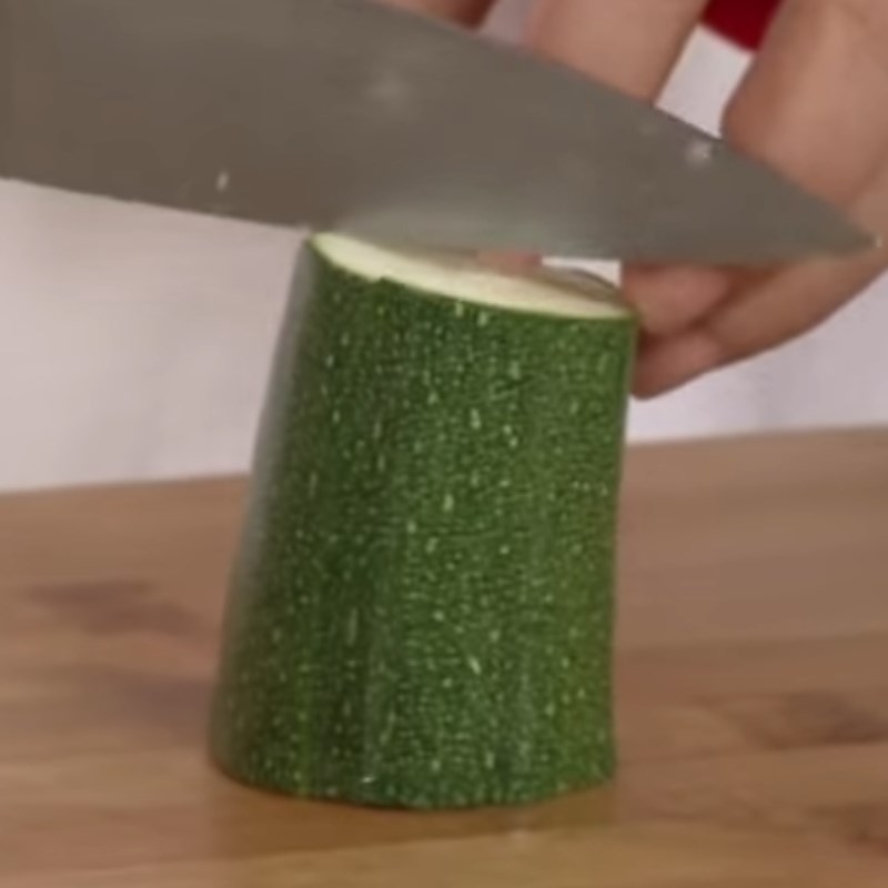 Bước 1 Sơ chế nguyên liệu Bò sốt chanh dây