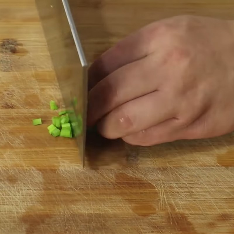 Bước 1 Sơ chế nguyên liệu Súp trứng rong biển