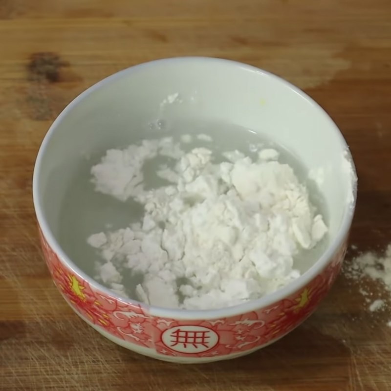 Bước 1 Sơ chế nguyên liệu Súp trứng rong biển