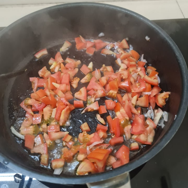 Bước 2 Làm đậu hũ non sốt cà chua Đậu hũ non sốt cà chua