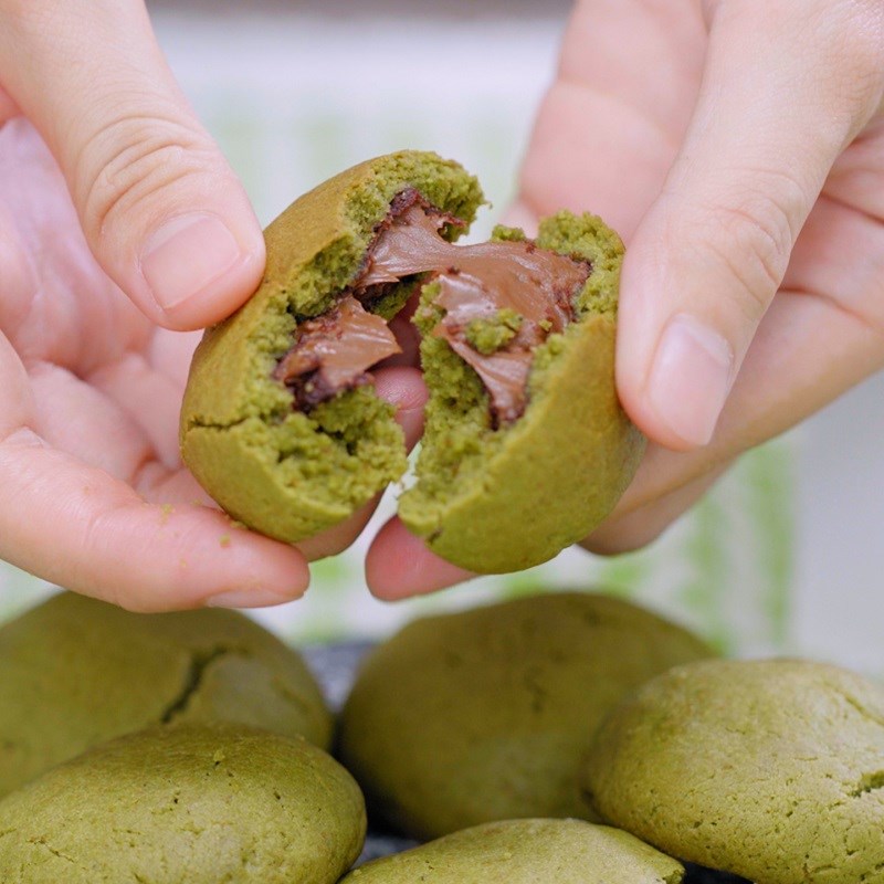 Bước 5 Thành phẩm Bánh cookie matcha nhân socola