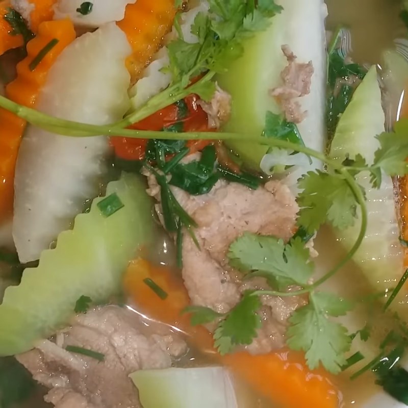 Bước 4 Thành phẩm Canh su hào nấu xương