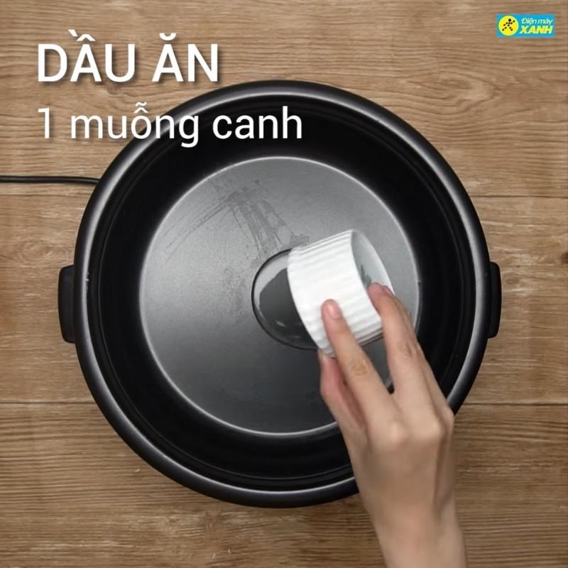 Bước 4 Xào các nguyên liệu Canh kim chi thịt bò