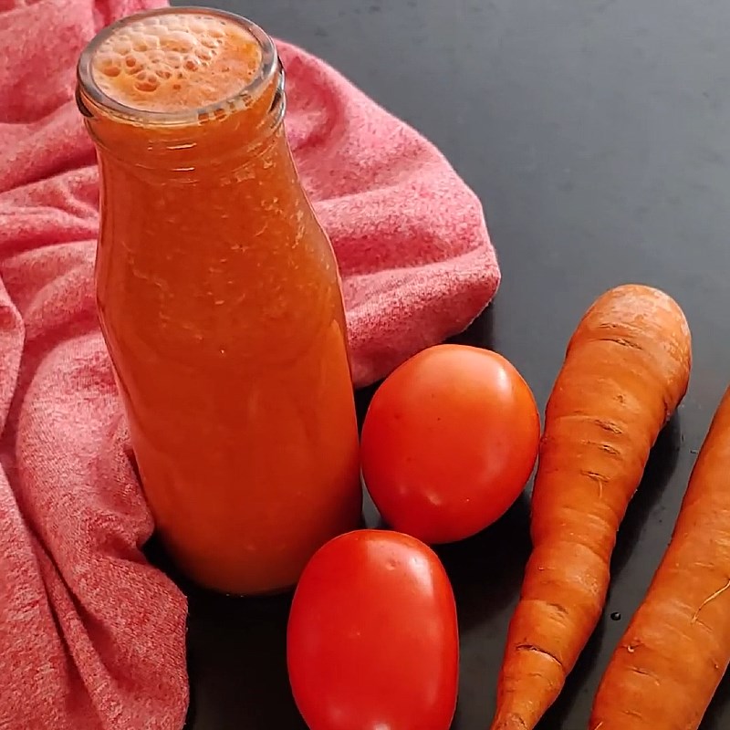 Bước 3 Thành phẩm Sinh tố cà chua cà rốt